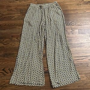 Long wide leg pants with fun navy and pink print